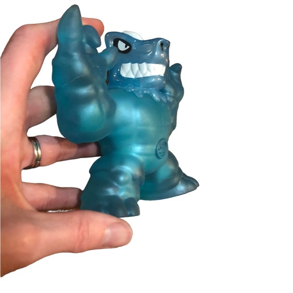 TYRO T-REX Heroes of Goo Jit Zu Dino X-Ray Super Gooey Action Figure Toy Loose - Picture 3 of 6